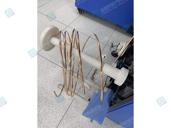 精密導(dǎo)體高真空母材成型裝置（雙）